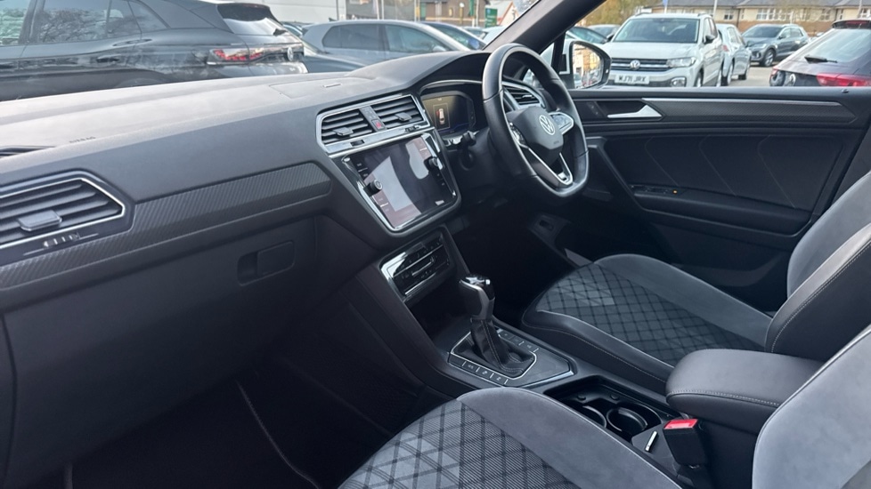 Used Volkswagen Tiguan Allspace 2022 for sale - 76766363: Photo 2