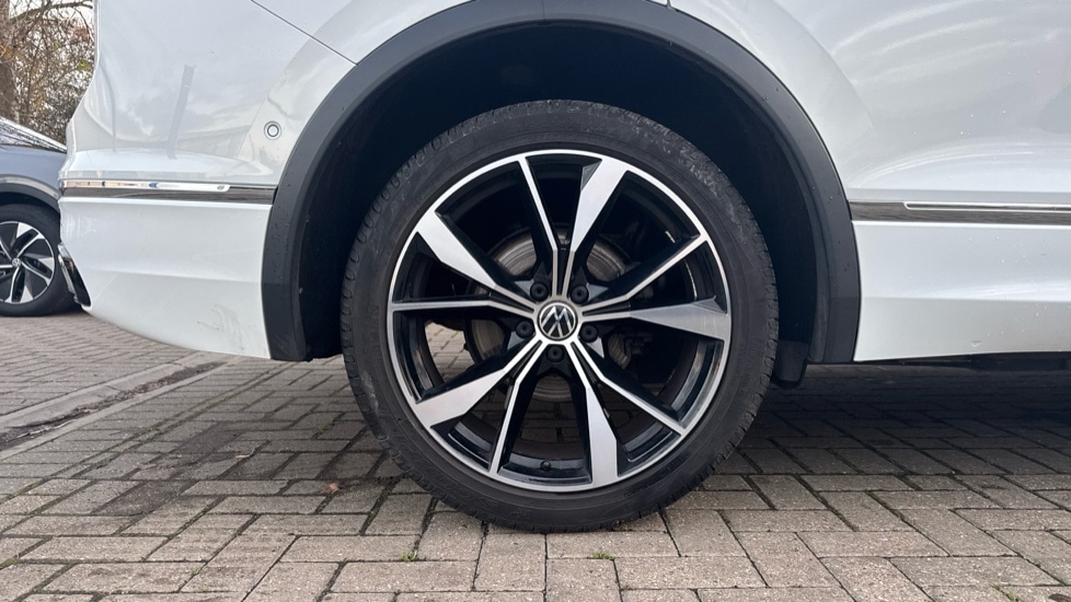 Used Volkswagen Tiguan Allspace 2022 for sale - 76766363: Photo 5