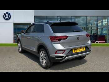 Used Volkswagen T-Roc 2024 for sale - 74663480: Photo