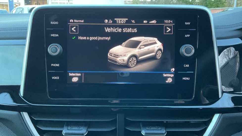 Used Volkswagen T-Roc 2025 for sale - 76851132: Photo 23