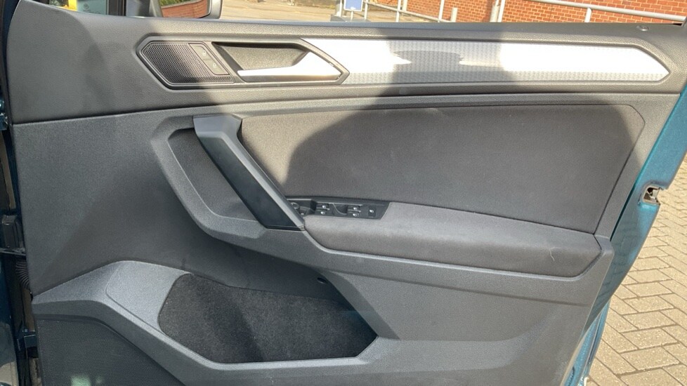 Used Volkswagen Tiguan 2022 for sale - 76086827: Photo 37
