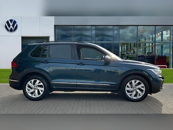 Used Volkswagen Tiguan 2022 for sale - 76086827: Photo 4
