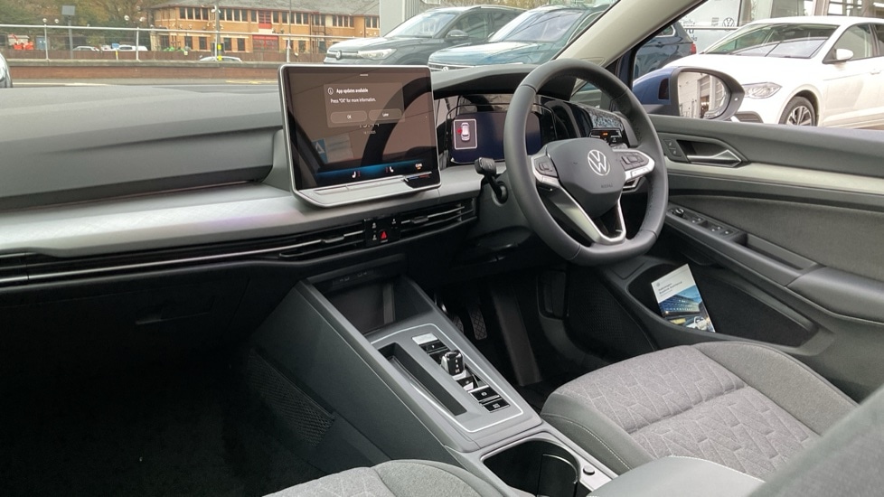 Used Volkswagen Golf 2025 for sale - 76475166: Photo 2