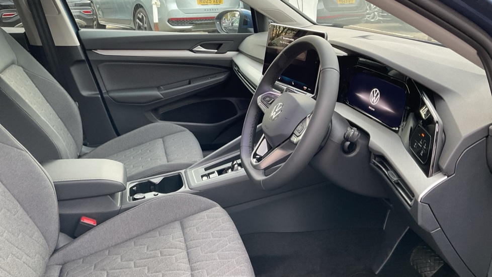 Used Volkswagen Golf 2025 for sale - 76475166: Photo 26