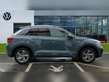Used Volkswagen T-Roc 2025 for sale - 76874103: Photo