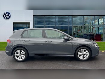 Used Volkswagen Golf 2023 for sale - 76977880: Photo