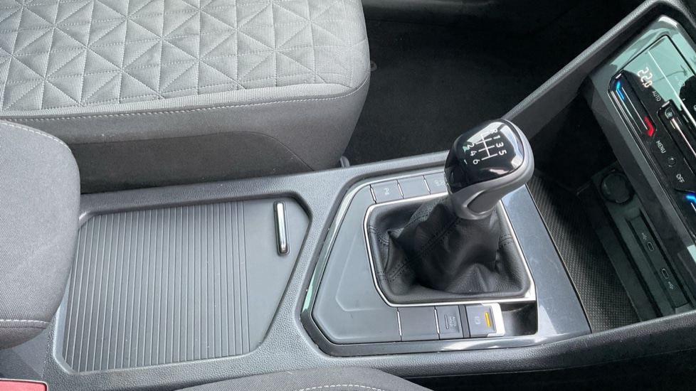 Used Volkswagen Tiguan 2022 for sale - 76092155: Photo 35
