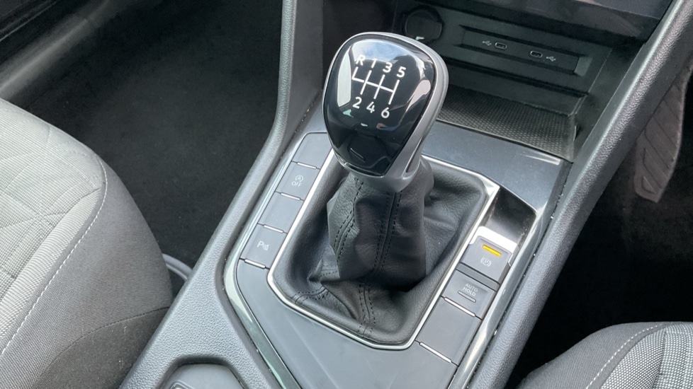 Used Volkswagen Tiguan 2022 for sale - 76092155: Photo 36