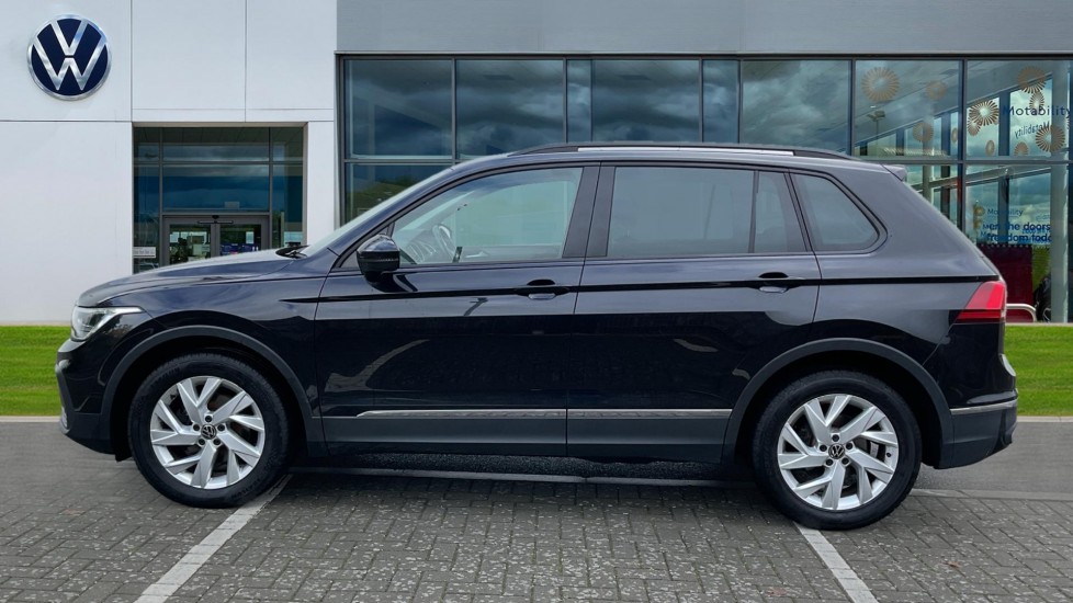 Used Volkswagen Tiguan 2022 for sale - 76092155: Photo 9