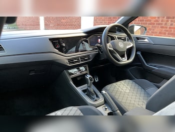 Used Volkswagen Polo 2025 for sale - 75522028: Photo