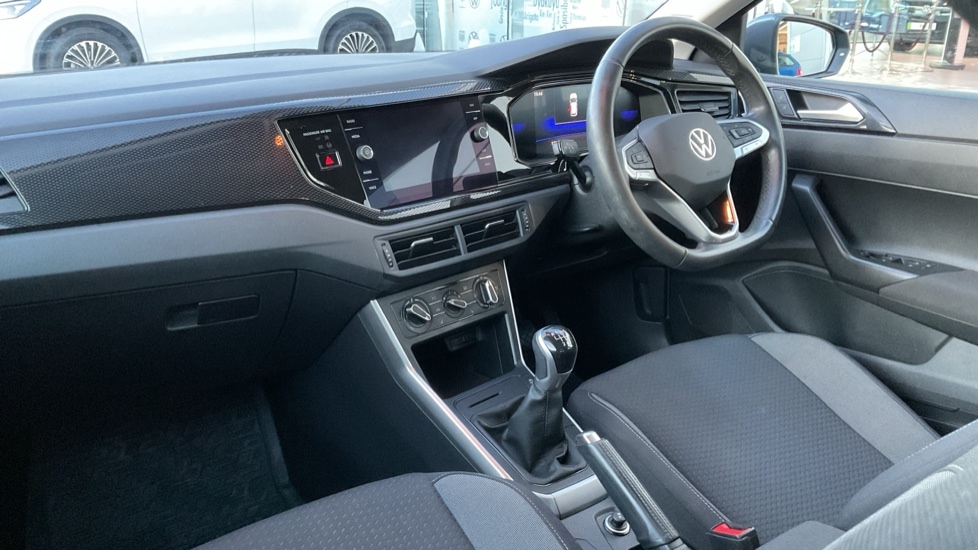 Used Volkswagen Polo 2023 for sale - 76766386: Photo 2