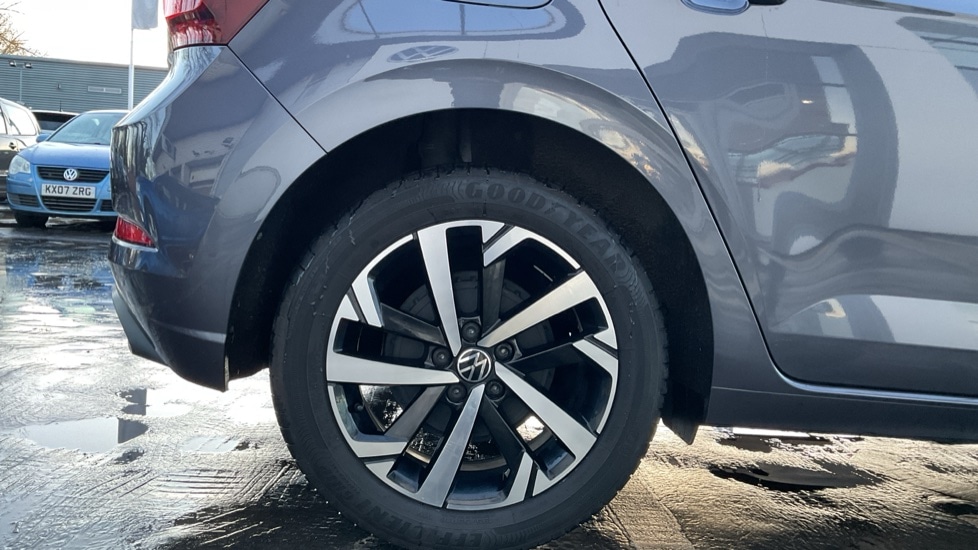 Used Volkswagen Polo 2023 for sale - 76766386: Photo 5