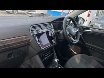 Used Volkswagen Tiguan Allspace 2024 for sale - 75206103: Photo