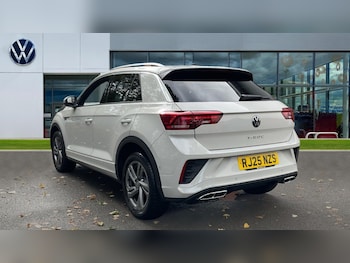 Used Volkswagen T-Roc 2025 for sale - 75910606: Photo