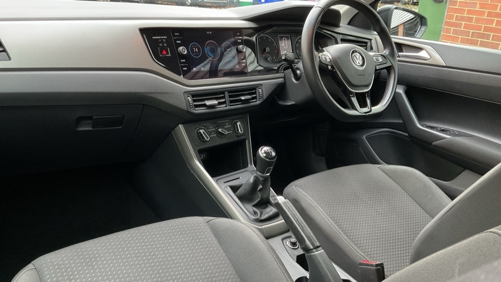 Used Volkswagen Polo 2023 for sale - 76766323: Photo 2