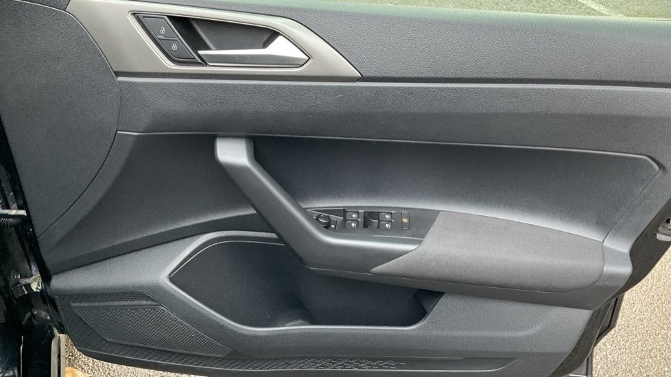 Used Volkswagen Polo 2023 for sale - 76766323: Photo 37