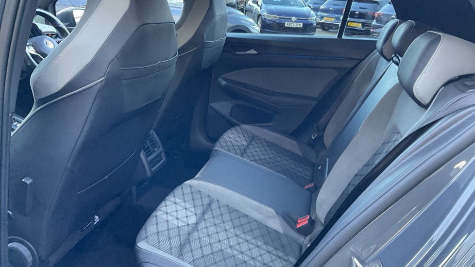 Used Volkswagen Golf 2021 for sale - 76766373: Photo 15