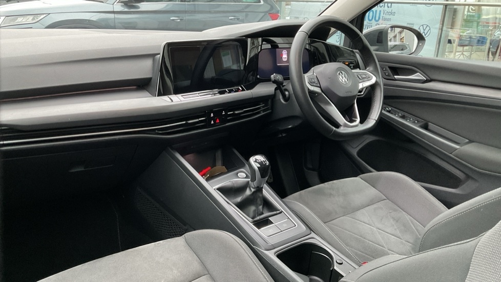 Used Volkswagen Golf 2022 for sale - 76766174: Photo 2