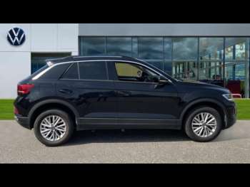 Used Volkswagen T-Roc 2022 for sale - 74883901: Photo