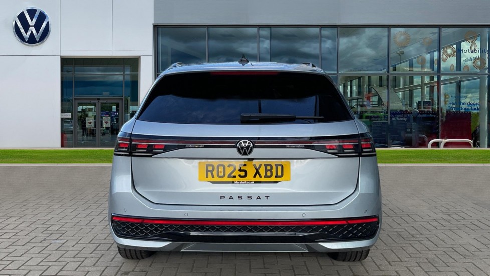 Used Volkswagen Passat 2025 for sale - 76217172: Photo 11