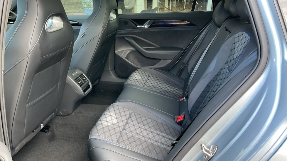 Used Volkswagen Passat 2025 for sale - 76217172: Photo 15