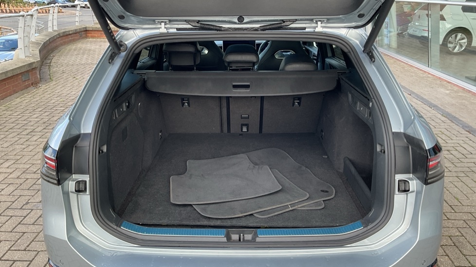 Used Volkswagen Passat 2025 for sale - 76217172: Photo 16