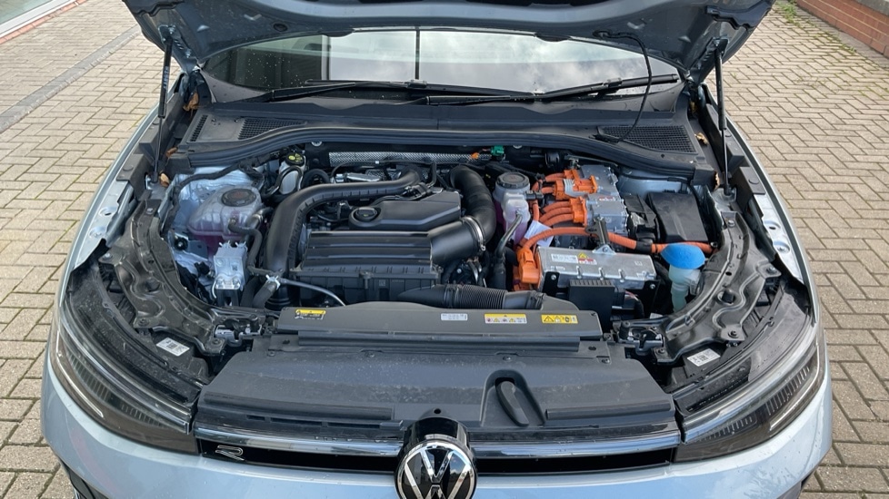 Used Volkswagen Passat 2025 for sale - 76217172: Photo 17