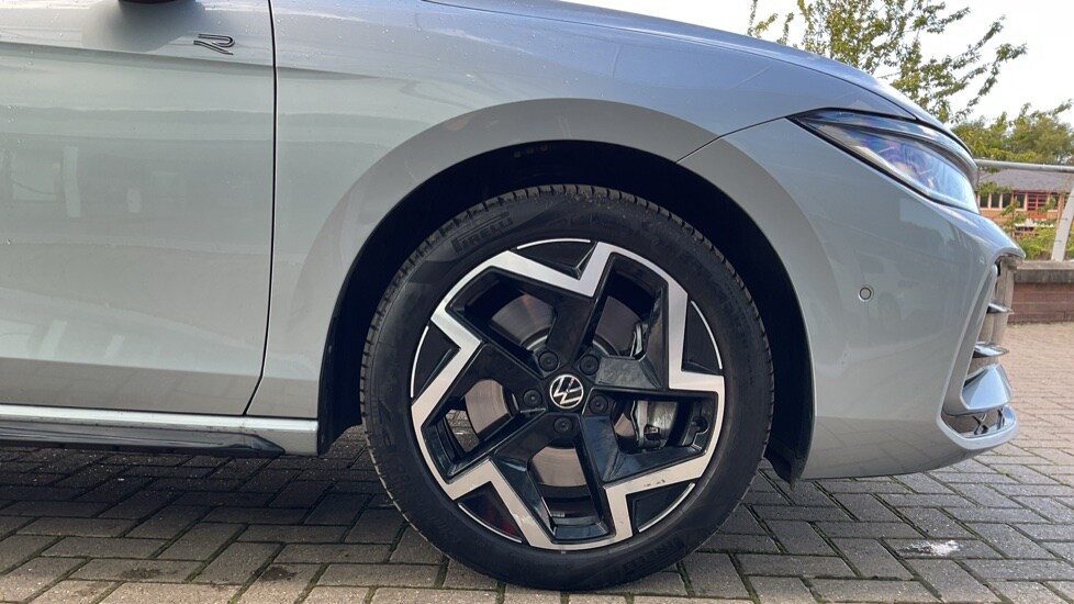 Used Volkswagen Passat 2025 for sale - 76217172: Photo 20