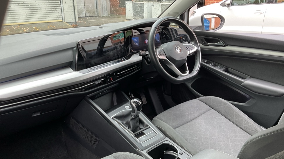 Used Volkswagen Golf 2022 for sale - 76355220: Photo 2