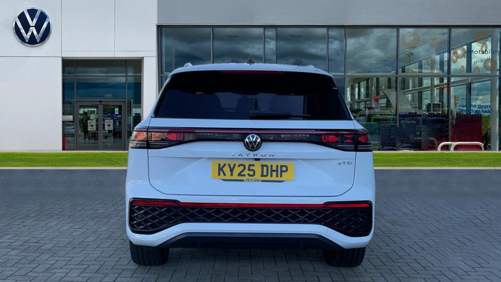 Used Volkswagen Touran 2025 for sale - 75874032: Photo 11