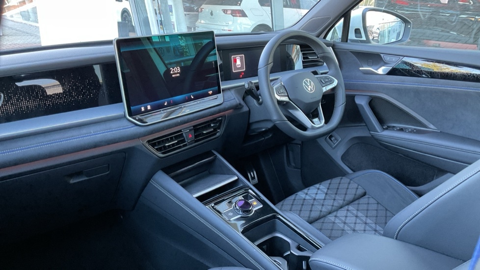 Used Volkswagen Touran 2025 for sale - 75874032: Photo 2