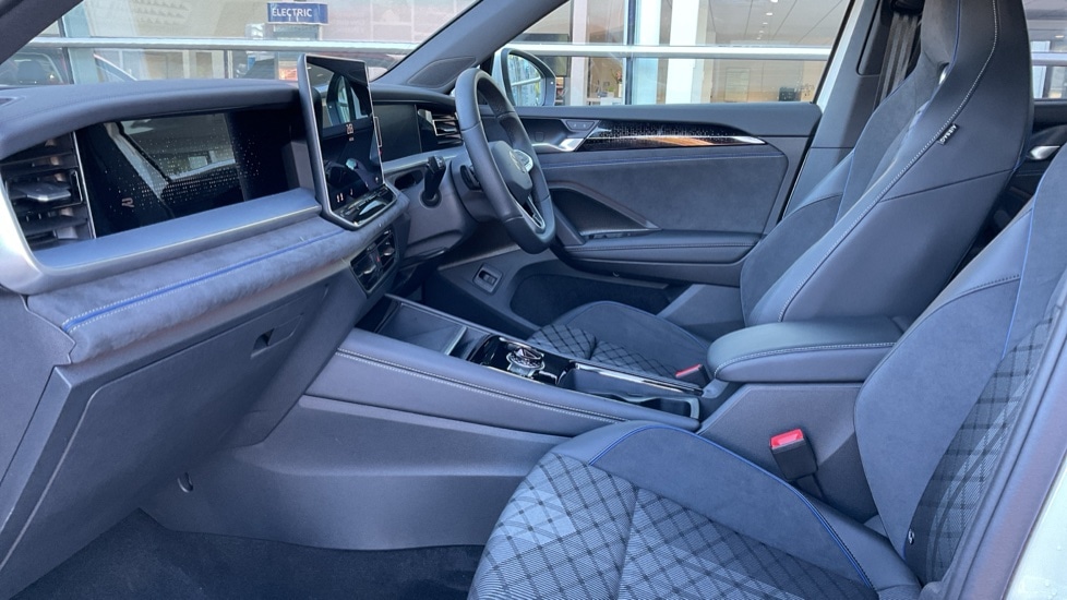 Used Volkswagen Touran 2025 for sale - 75874032: Photo 28
