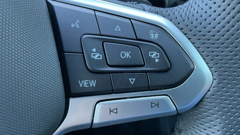 Used Volkswagen Touran 2025 for sale - 75874032: Photo 30