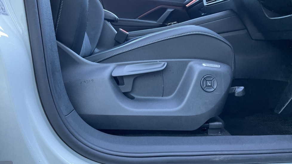 Used Volkswagen Touran 2025 for sale - 75874032: Photo 39