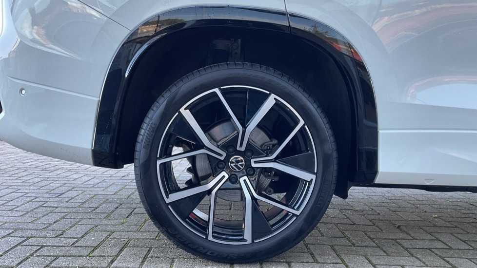 Used Volkswagen Touran 2025 for sale - 75874032: Photo 5