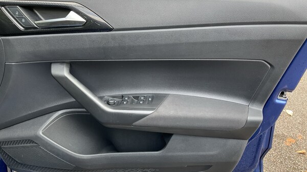 Used Volkswagen Polo 2023 for sale - 76176205: Photo 37