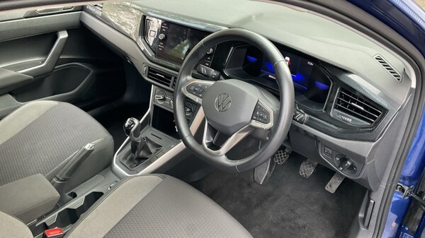 Used Volkswagen Polo 2023 for sale - 76176205: Photo 6