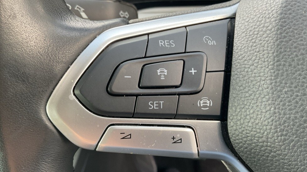 Used Volkswagen Golf 2022 for sale - 76602900: Photo 31