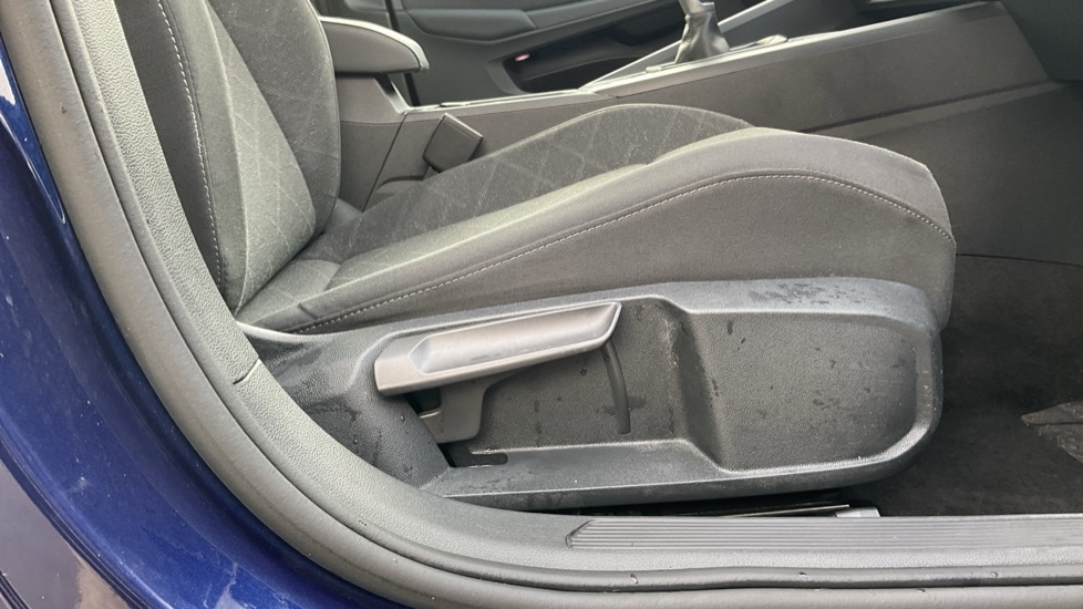 Used Volkswagen Golf 2022 for sale - 76602900: Photo 39