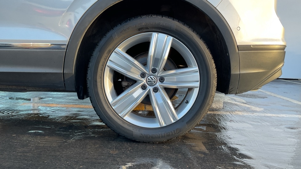 Used Volkswagen Tiguan 2020 for sale - 76766381: Photo 19