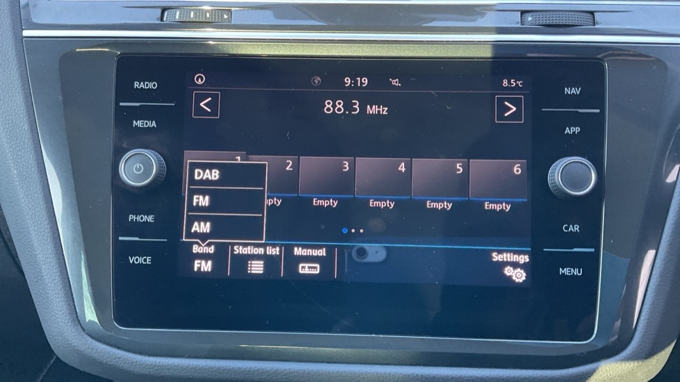 Used Volkswagen Tiguan 2020 for sale - 76766381: Photo 25