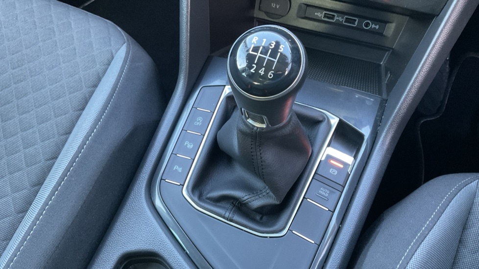 Used Volkswagen Tiguan 2020 for sale - 76766381: Photo 36