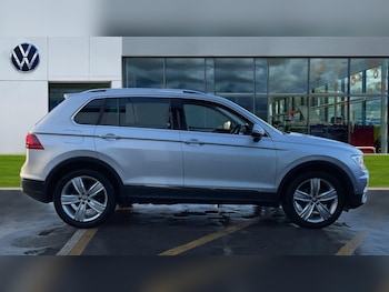 Used Volkswagen Tiguan 2020 for sale - 76766381: Photo