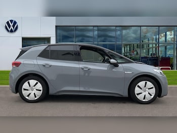 Used Volkswagen ID.3 2023 for sale - 76229445: Photo