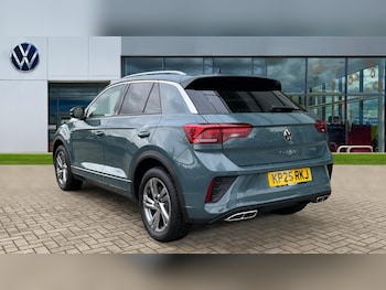 Used Volkswagen T-Roc 2025 for sale - 75874247: Photo