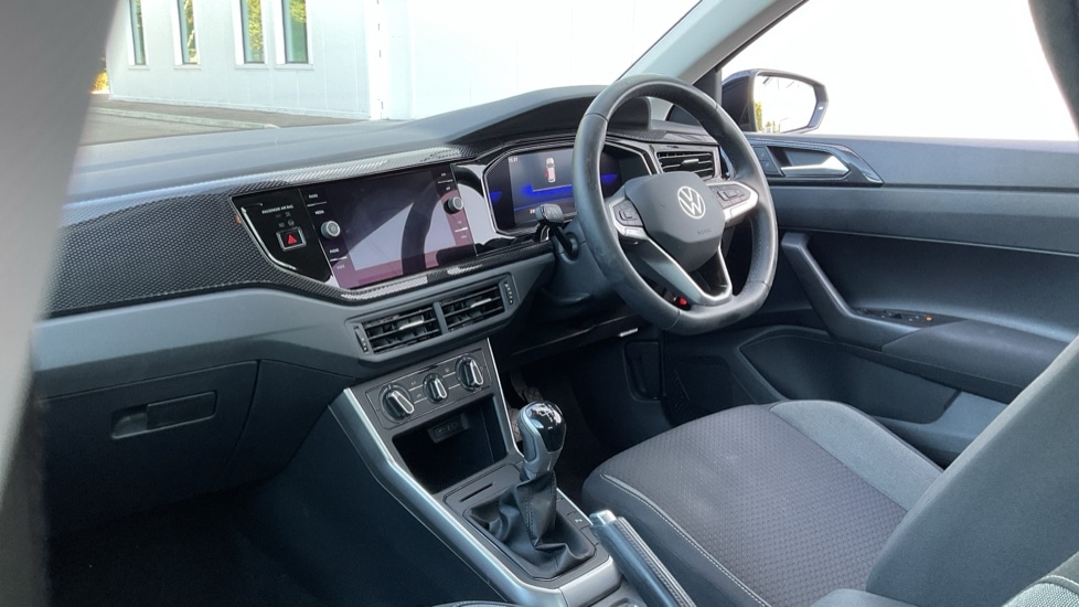 Used Volkswagen Polo 2021 for sale - 76074292: Photo 2
