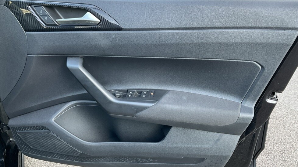 Used Volkswagen Polo 2021 for sale - 76074292: Photo 37