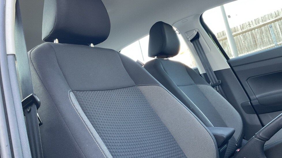 Used Volkswagen Polo 2021 for sale - 76074292: Photo 38