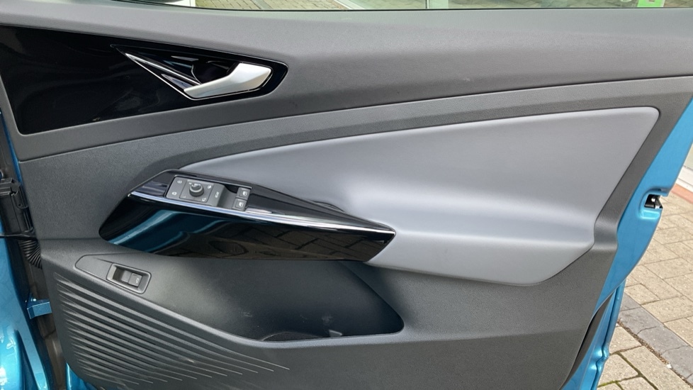 Used Volkswagen ID.4 2025 for sale - 77075660: Photo 37