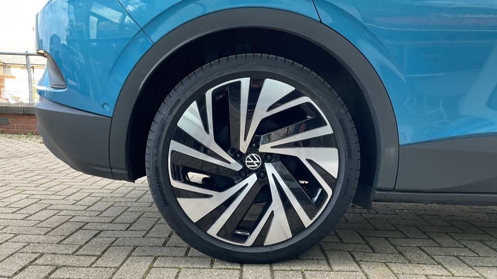 Used Volkswagen ID.4 2025 for sale - 77075660: Photo 5